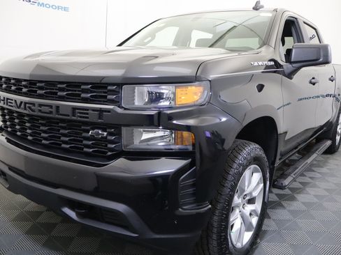 Used 2021 Chevrolet Silverado 1500 Custom image 12