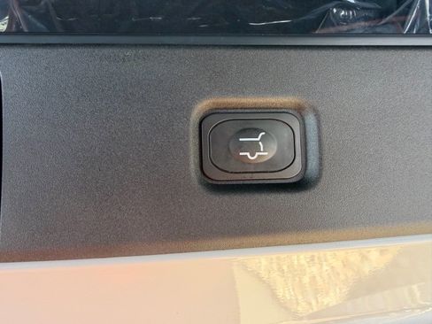 New 2026 Lincoln Navigator Reserve image 20