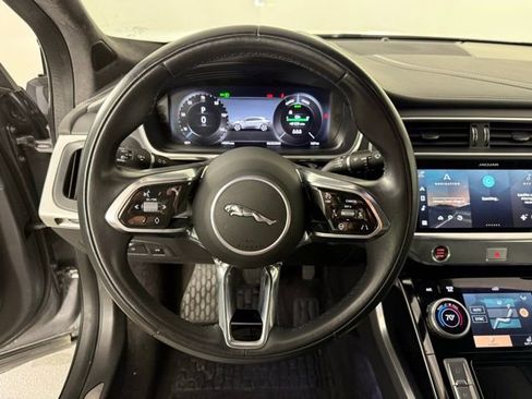 Used 2024 Jaguar I-PACE R-Dynamic HSE image 13