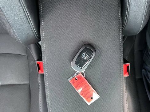 Used 2025 Honda Civic FWD Hybrid Sedan image 39