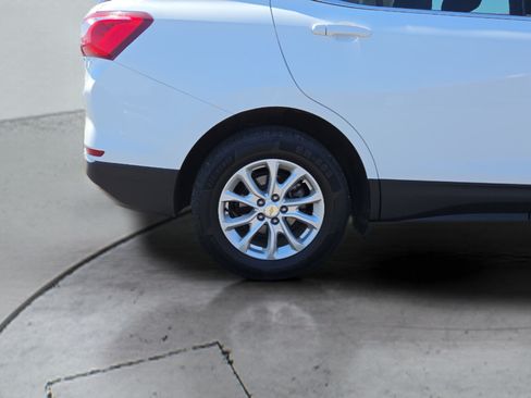Used 2020 Chevrolet Equinox LT AWD/4WD image 29
