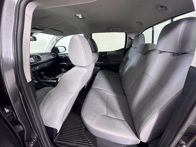 Used 2019 Toyota Tacoma SR5 AWD/4WD image 20