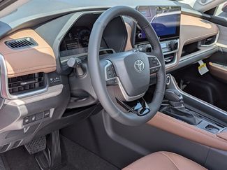 New 2026 Toyota Grand Highlander AWD video 3