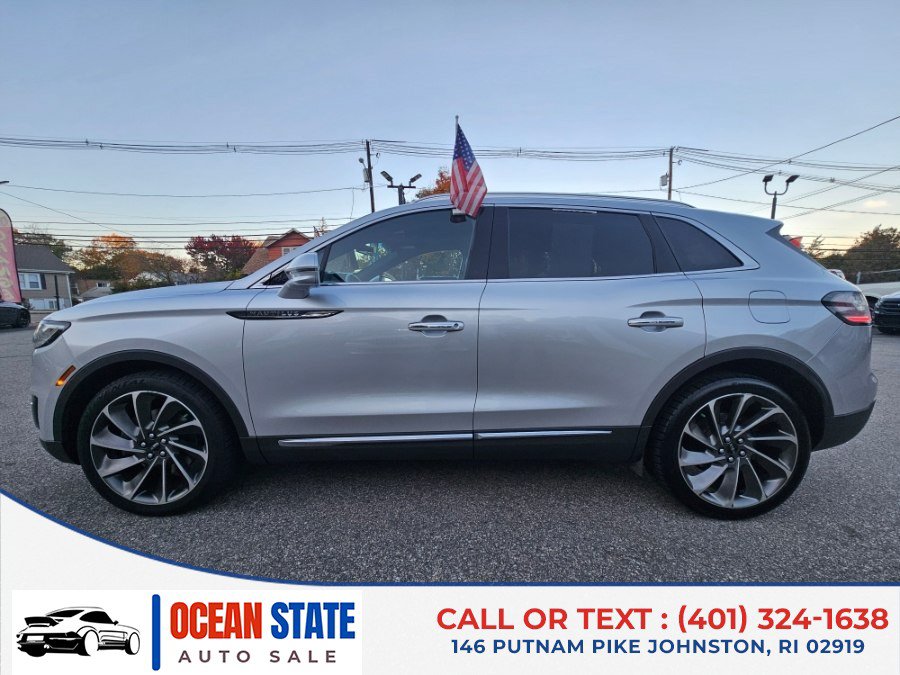 Used 2019 Lincoln Nautilus Reserve w/ Cargo Utility Package AWD/4WD image 2