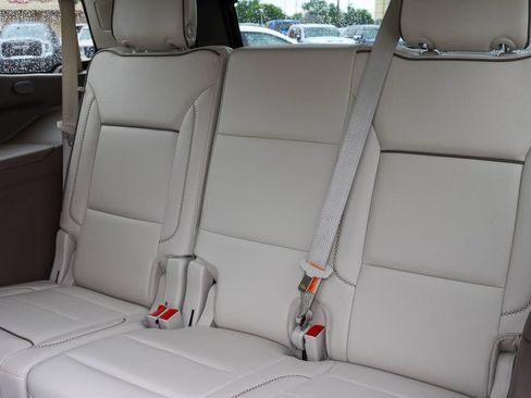 Used 2024 GMC Yukon Denali w/ Max Trailering Package AWD/4WD image 11