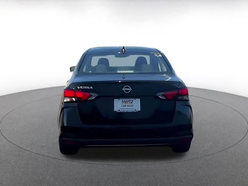 Used 2025 Nissan Versa SV FWD image 10
