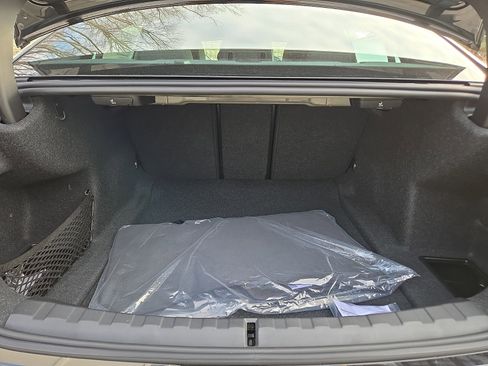 New 2026 BMW 330i xDrive xDrive w/ Premium Package image 12