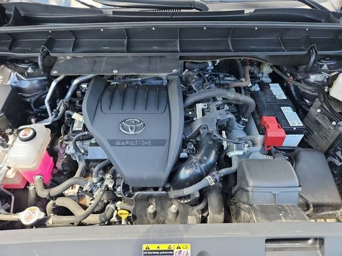 Used 2023 Toyota Highlander Limited AWD/4WD image 41