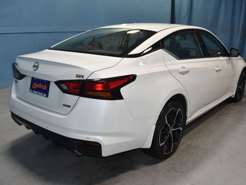 Certified 2025 Nissan Altima 2.5 SR image 23