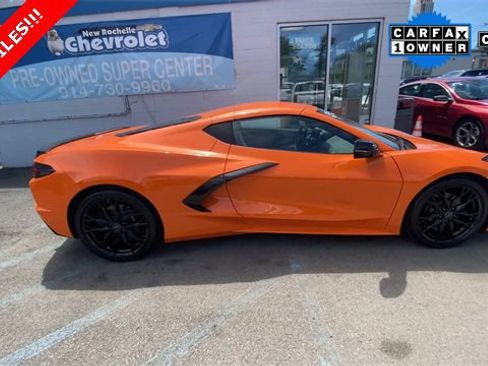 Used 2023 Chevrolet Corvette Stingray Coupe w/ 1LT image 2