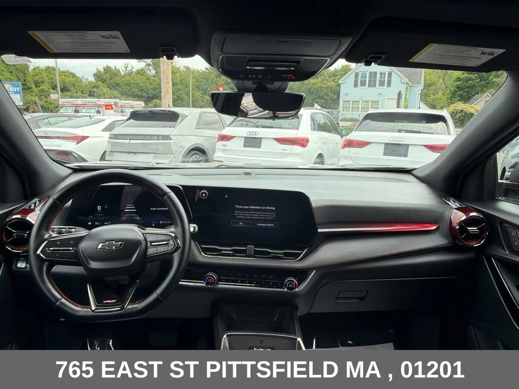 Used 2025 Chevrolet Equinox RS w/ Safety and Technology Package AWD/4WD image 18