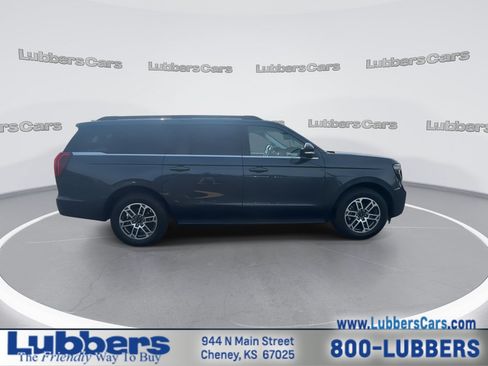 Used 2025 Ford Expedition Max Active AWD/4WD image 9
