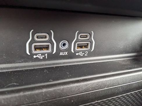 Used 2025 RAM 1500 Big Horn AWD/4WD image 46