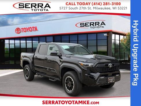 Used 2024 Toyota Tacoma TRD Off-Road w/ TRD Off Road Upgrade Package AWD/4WD image 1