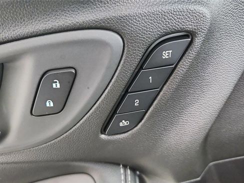 Used 2026 Buick Encore GX Avenir w/ Avenir Technology Package image 31