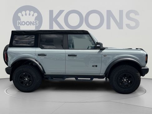 Used 2022 Ford Bronco Wildtrak AWD/4WD image 17