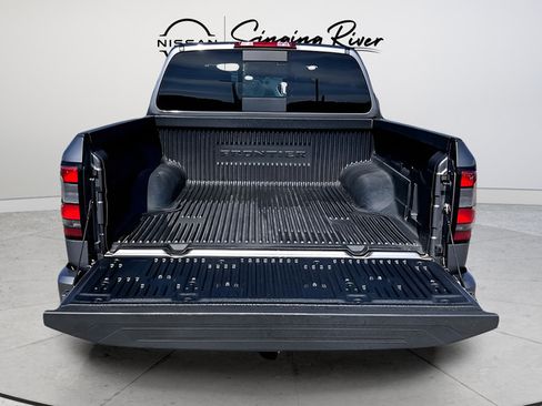 Used 2024 Nissan Frontier PRO-4X AWD/4WD image 29