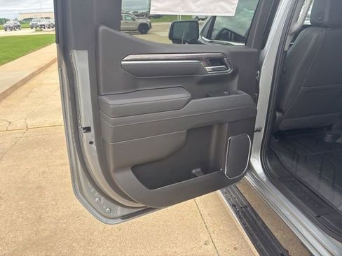 New 2026 Chevrolet Silverado 1500 LTZ w/ LTZ Premium Package AWD/4WD image 15