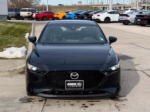 Used 2019 MAZDA MAZDA3 Hatchback image 7