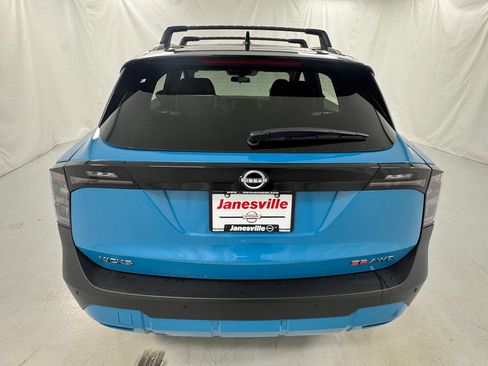 New 2026 Nissan Kicks SR w/ Cold Weather Package AWD/4WD image 4