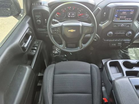 Used 2025 Chevrolet Silverado 1500 Custom w/ Turbomax Blackout Package RWD image 21
