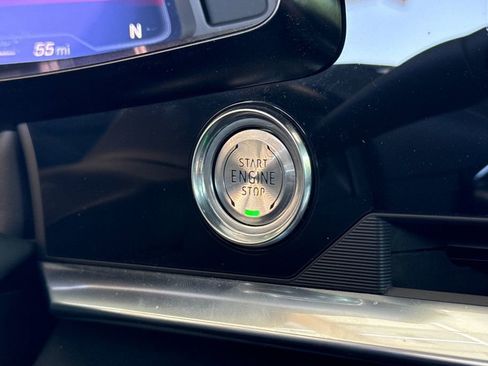 Used 2020 Chevrolet Corvette Stingray Coupe w/ 1LT image 29