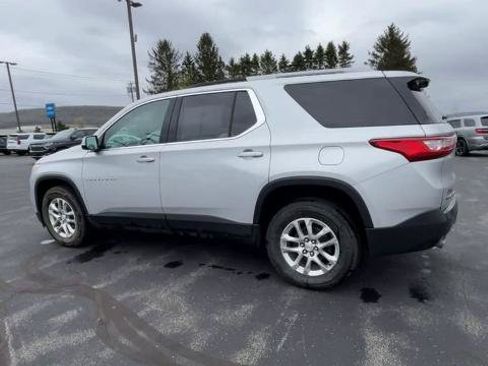Used 2018 Chevrolet Traverse LT AWD/4WD image 6