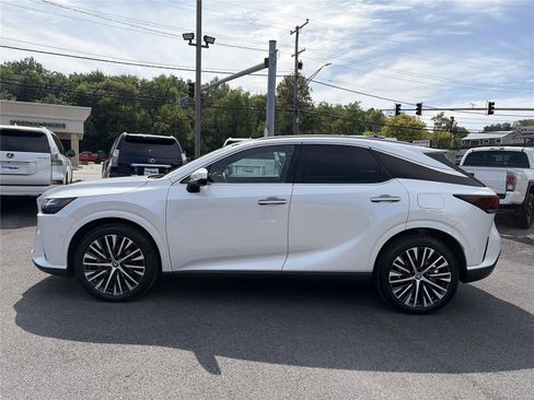 Used 2025 Lexus RX 350 AWD/4WD image 2