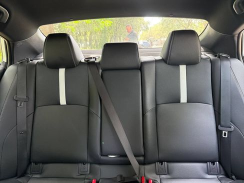 Used 2026 Toyota Camry SE FWD image 31