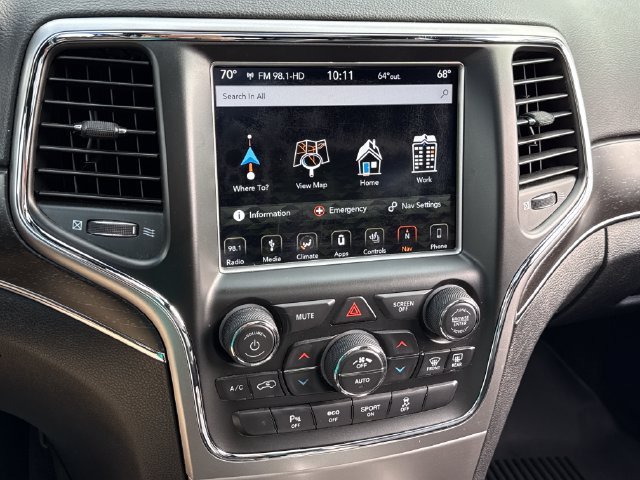 Used 2018 Jeep Grand Cherokee Limited w/ Luxury Group II AWD/4WD image 27