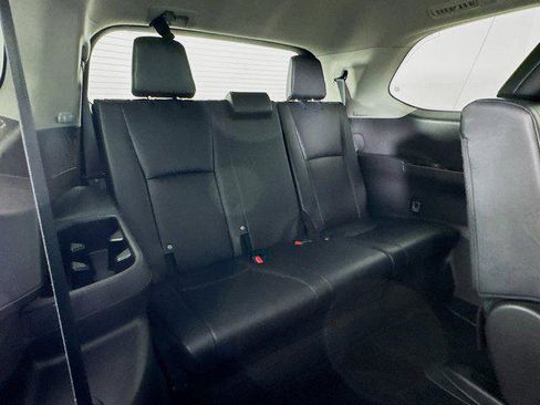 Certified 2025 Toyota Grand Highlander AWD image 27