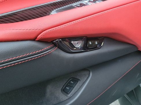 Used 2024 Chevrolet Corvette Stingray Preferred Conv w/ Stealth Interior Trim Package image 16