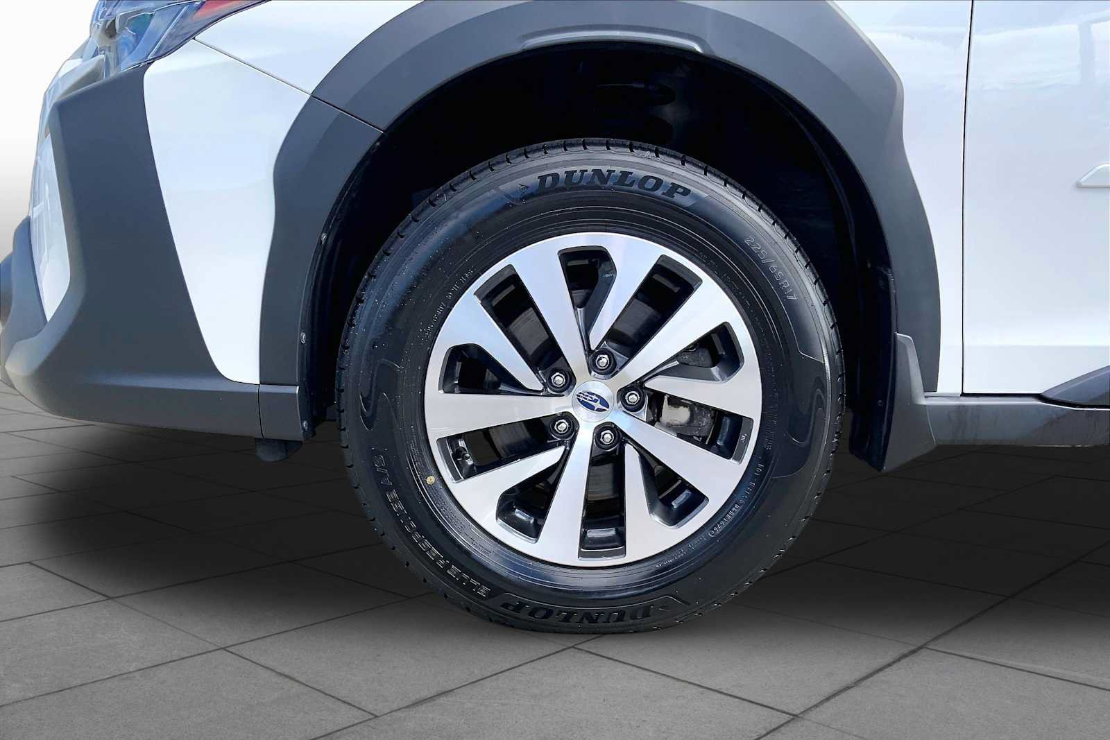 Certified 2024 Subaru Outback AWD/4WD image 10
