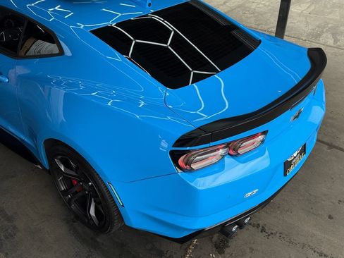 Used 2023 Chevrolet Camaro SS RWD image 33