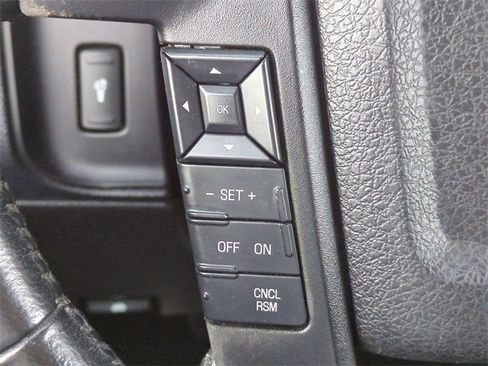 Used 2016 Ford Expedition XLT w/ Equipment Group 202A image 25