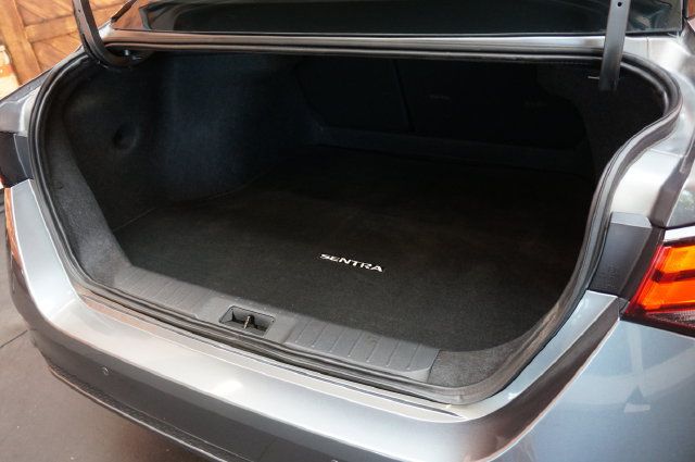 Certified 2025 Nissan Sentra S FWD image 36