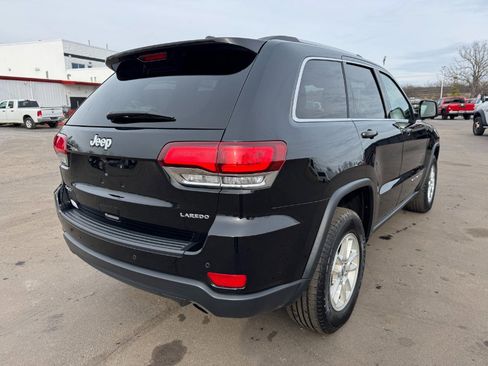 Used 2020 Jeep Grand Cherokee Laredo w/ Security & Convenience Group image 5