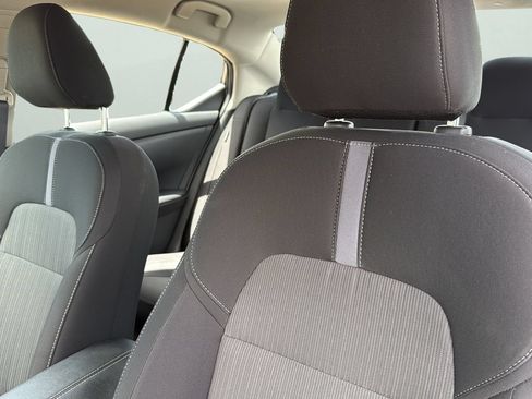 Used 2024 Nissan Sentra SV FWD image 10