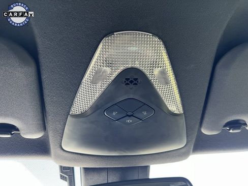 Used 2018 Toyota C-HR XLE image 14