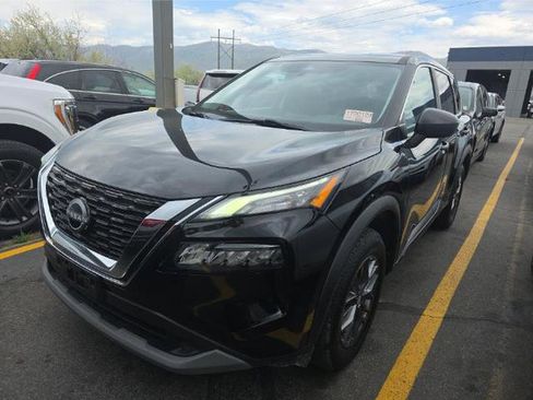 Used 2023 Nissan Rogue S FWD image 1
