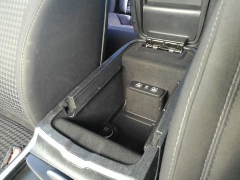 Used 2020 Dodge Charger GT image 43