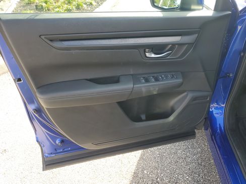 Certified 2025 Honda CR-V EX image 22