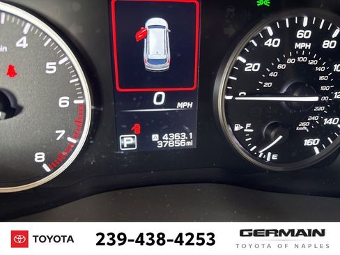 Used 2023 Subaru Ascent Premium w/ Convenience Package AWD/4WD image 22