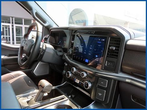 Used 2025 Ford F150 Raptor AWD/4WD image 8