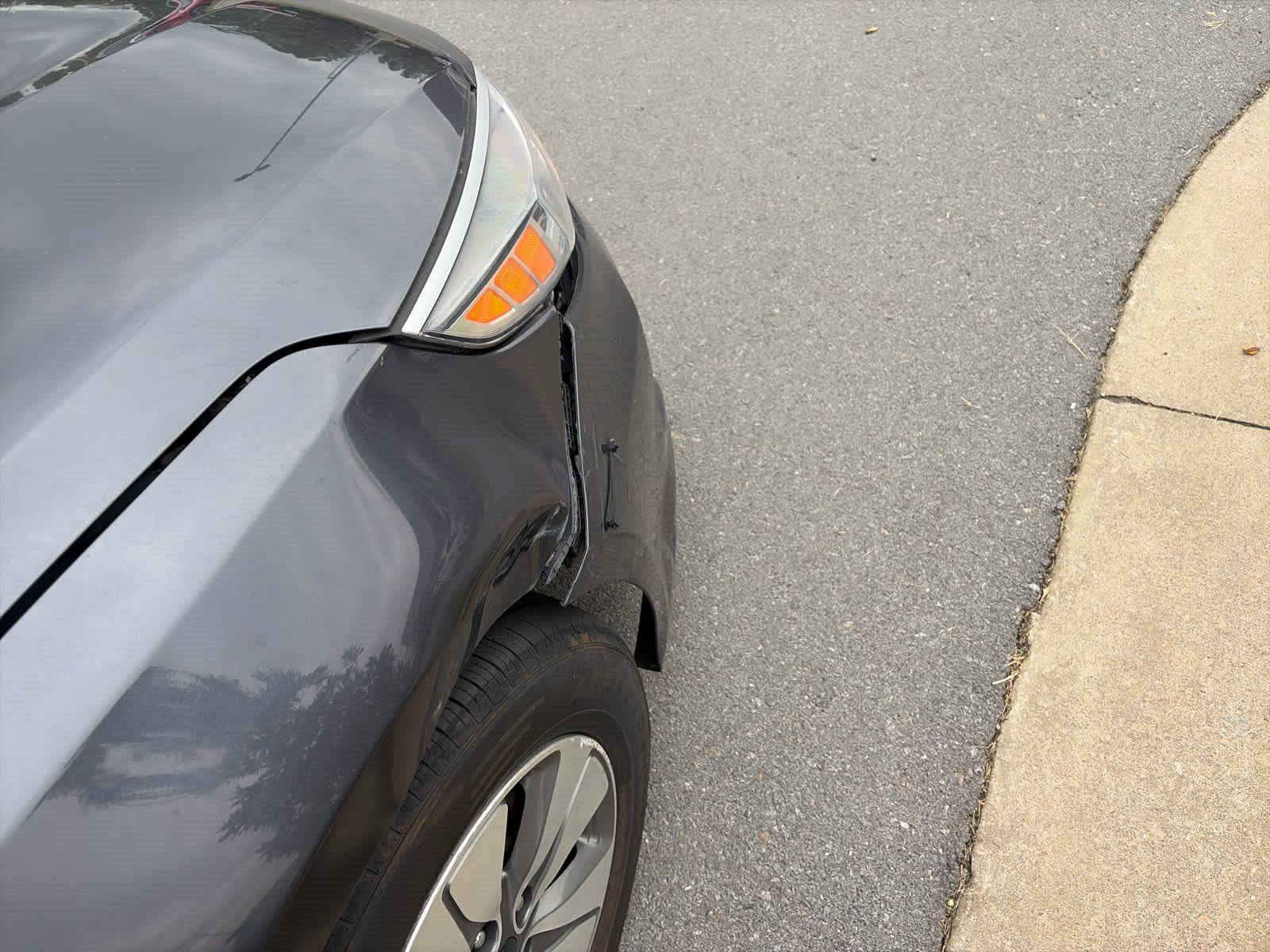 Used 2017 Kia Optima Premium FWD image 8