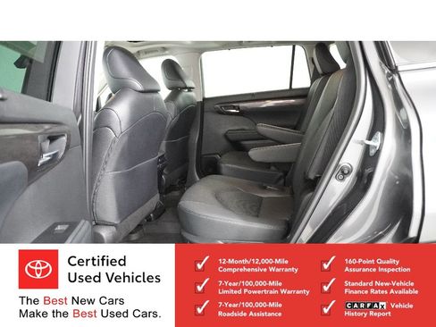 Certified 2025 Toyota Highlander Limited AWD/4WD image 12