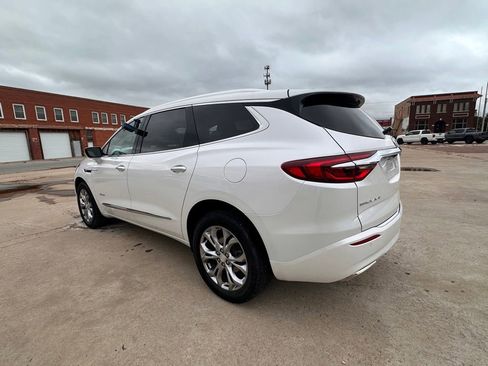 Used 2021 Buick Enclave Avenir w/ LPO, Floor Liner Package FWD image 3