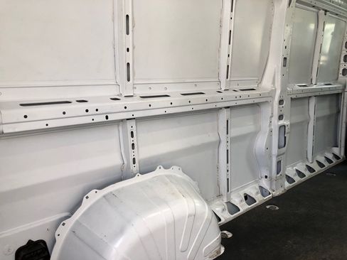 Used 2025 RAM ProMaster 2500 w/ Convenience Group FWD image 20