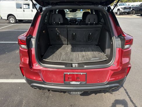 Used 2021 Chevrolet TrailBlazer RS w/ Technology Package image 30