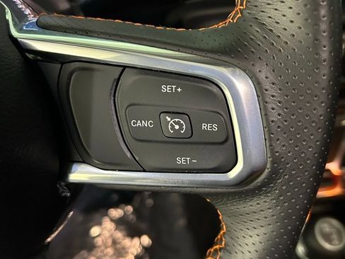 Used 2023 Jeep Gladiator Mojave w/ Cold Weather Group AWD/4WD image 15